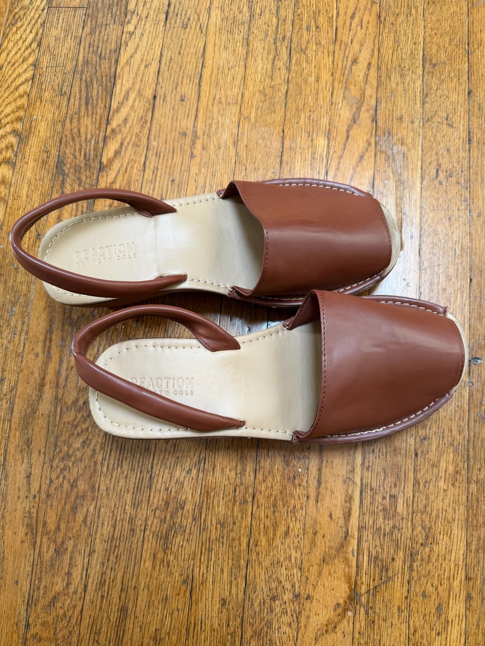 Kenneth Cole Reaction Brown Slingback Peep toe Sandals